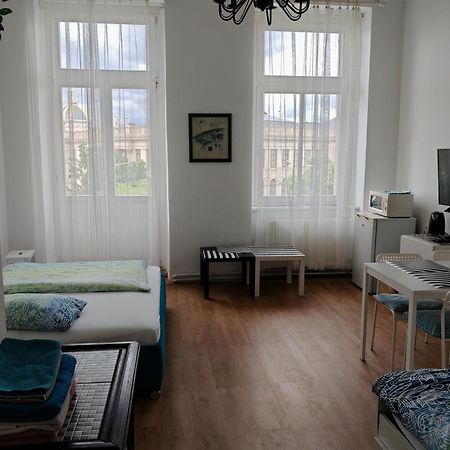 Apartments Katarina Прага Екстер'єр фото