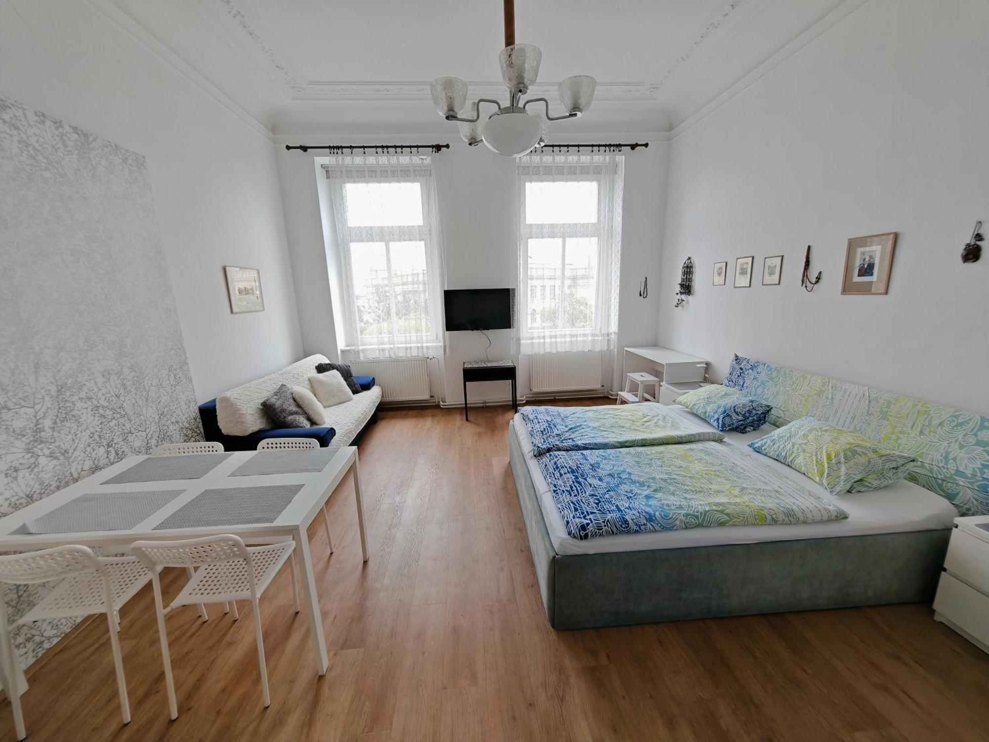 Apartments Katarina Прага Екстер'єр фото